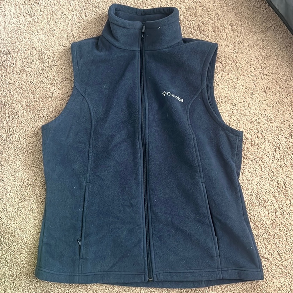 Navy Columbia vest